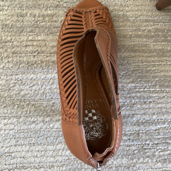 Size 7 Vince Camuto open toed bootie. Lightly worn - Picture 1 of 5